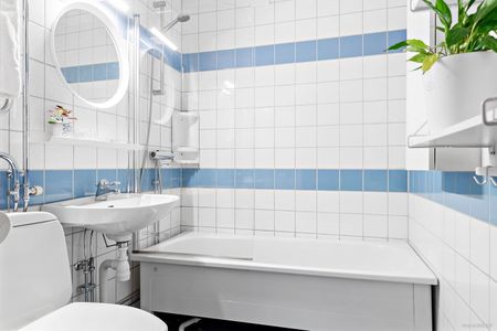 Badvädersgatan, Göteborg - Photo 3