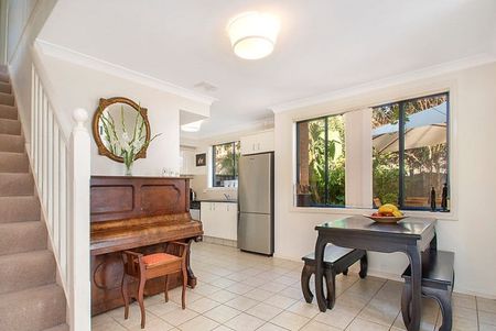 10/4-6 Conie Avenue Baulkham Hills - Photo 2