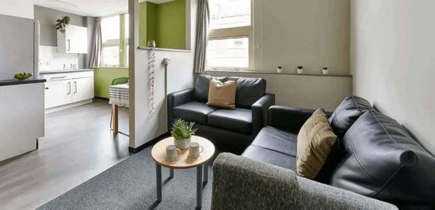 Classic Shared Apartment - Photo 1