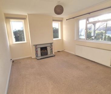 3 bedroom detached bungalow to rent - Photo 1