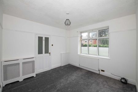 Price £1,000 pcm - Available 25/10/2024 - Unfurnished - Photo 3