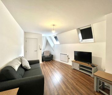 2 bedroom apartment to rent - Photo 2