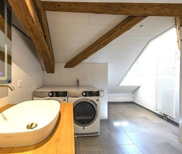 Grosse, moderne Dachwohnung mit direktem Liftzugang - Foto 2