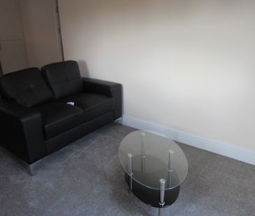 St Helens Avenue, Brynmill, Swansea, SA1 4NN - Photo 1