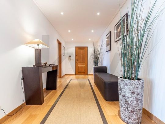 3 bedroom luxury Flat for rent in Ajuda, Portugal - Photo 1