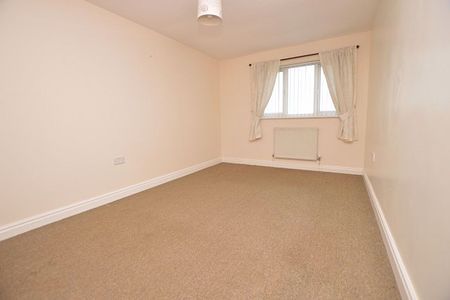 2 Bedroom Town House - Photo 4