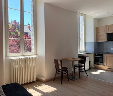 Location Appartement 3 pièces 47m² - Photo 5