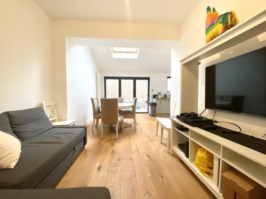 3 Bed Flat, Evelyn Road, SW19 - Photo 1