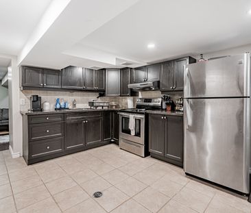 For Lease - 229 Winona Drive Unit# Lower, Toronto, Ontario - Photo 6