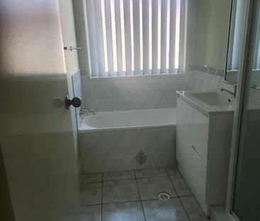 25 Vicki Parade, QLD 4655, Torquay - Photo 4