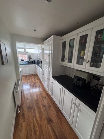 Room in a Shared House, Berne Road, CR7 - Photo 2