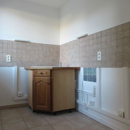 F3 - 56D rue des Lieutenants Chauveau CHALON SUR SAONE. - Photo 3