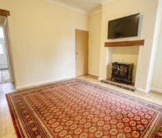 2 BEDROOM House - Terraced - Photo 3