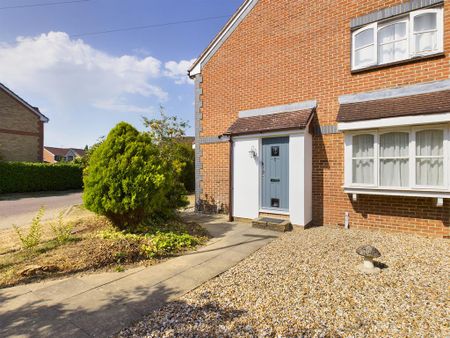 1 bedroom end of terrace house to rent - Photo 3