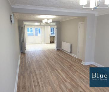 4 bedroom semi-detached house to rent - Photo 1