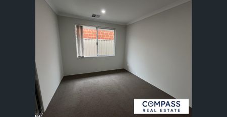 Beautiful Brand new 5 Bedroom House - Photo 3