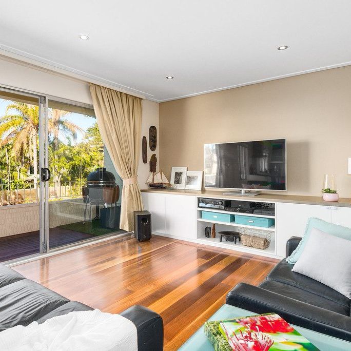 Beachside Living - Photo 1