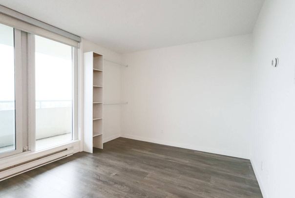 2003-4160 Sardis St, Burnaby - Photo 1