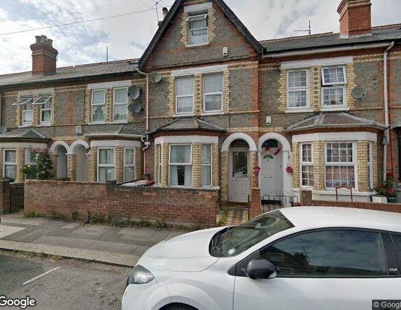 4 Bed Terraced House, Radstock Road, RG1 - Photo 1