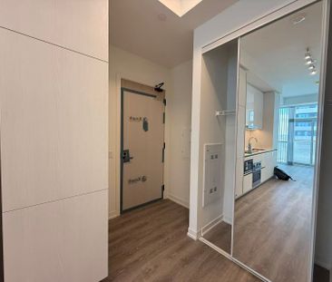 For Lease - 8 Interchange Way Unit# 2701, Vaughan, Ontario - Photo 1