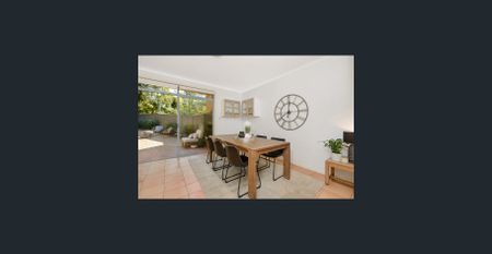 Spacious 3 Bedroom + Study/Office Townhouse & Stylish and Convenient Living in Sought-After Lindfield Location - Photo 2