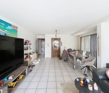 Ruim appartement in het centrum met 3 slpks - Foto 2