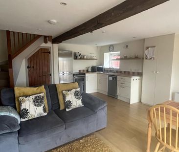 1 bedroom detached house to rent - Photo 3