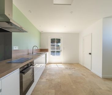 Location Maison 5 pièces 198m² MACHECOUL ST MEME 44270 - Photo 5