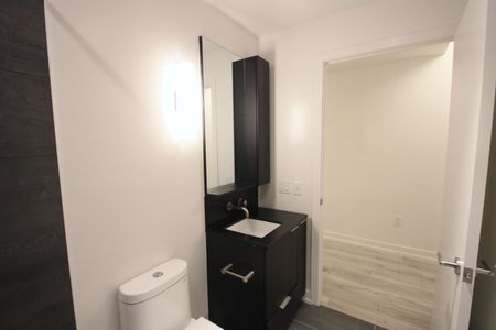 For Lease - 120 Broadway Avenue Unit# 218N, Toronto, Ontario - Photo 4