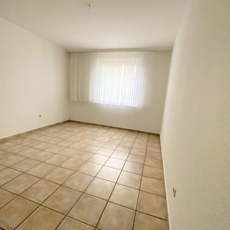 Attraktive 3,5-Zimmer-Wohnung mit zusätzlichen Mansardenbereich - Foto 1