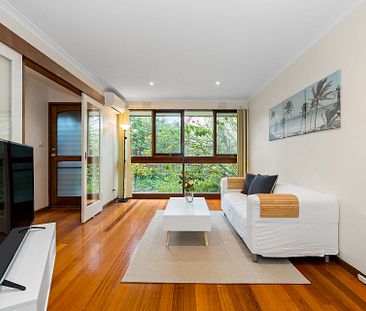 4/12 Brenbeal Street, Balwyn. - Photo 1