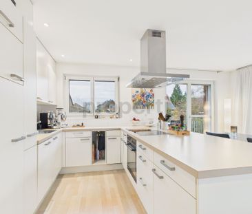 Modern 3.5-room apartment with spacious balcony in Uttwil from May ... - Photo 3