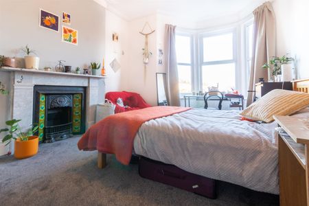 Simonside Terrace, Heaton - Photo 4