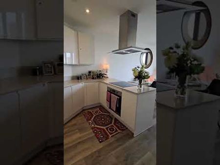 1 Bed Flat, York Road, SW11 - Photo 4