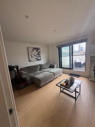 1 Bed Flat, Colne House, E1 - Photo 1