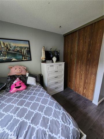 217-561 Armstrong Rd, Kingston, ON K7M 8J9 - Photo 2