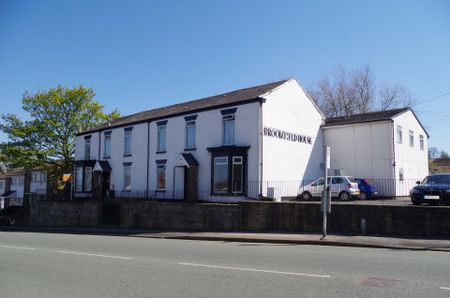 Wigan Road, Bolton - Photo 3