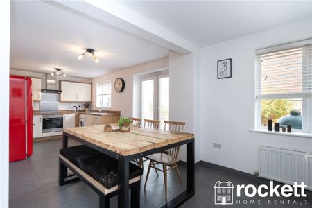 Phoenix Rise, Pipe Gate, Market Drayton, TF9 - Photo 4