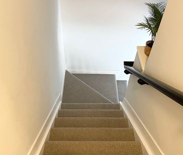 For Lease - 232 Anyolite Private, Barrhaven, Ontario - Photo 1