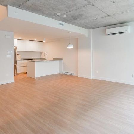 Magnifique condo de type maison de ville 4 1/2 - Photo 4