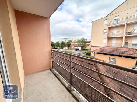 Location Appartement 3 pièces 66m² CHALON SUR SAONE 71100 - Photo 3