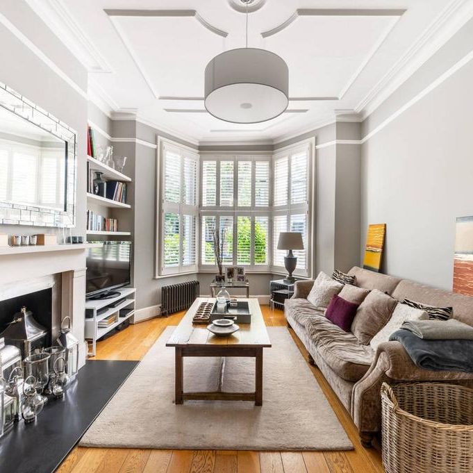 4 bedroom house to rent - Photo 1