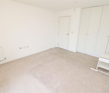 Brook Road, Borehamwood - Photo 6