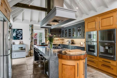 3 Bedroom House To Let - Photo 2