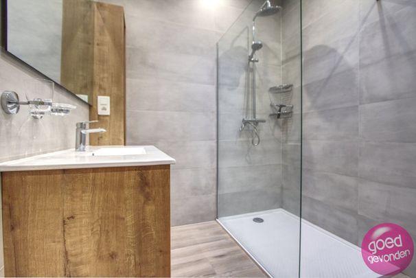 STADSHUIS - 3 SLK - ZEER RUIM TERRAS - INSTAPKLAAR - RUSTIG - Foto 1