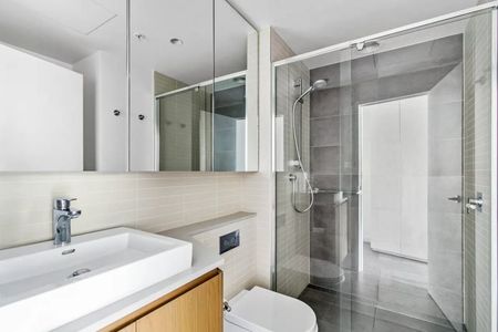 Corner with additional study and Internal balcony - Photo 5