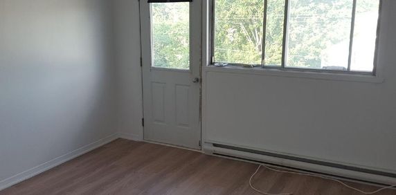 Grand 4 1/2 - Photo 2
