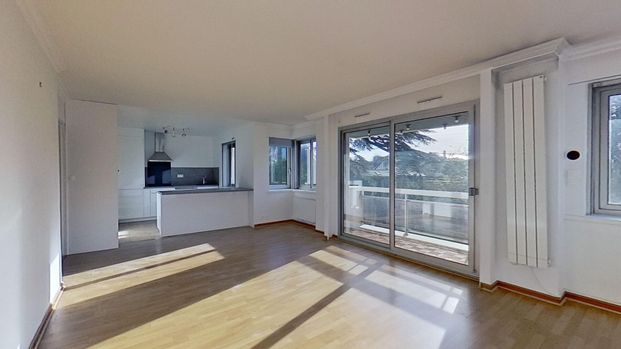 Location Appartement 3 pièces 76m² - Photo 1