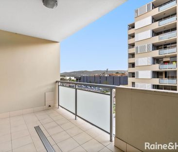 CBD LIVING! - Photo 2