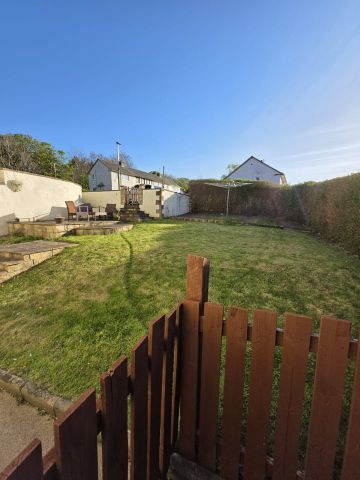 2 Bed Terraced House, Ochiltree Gardens, EH16 - Photo 2